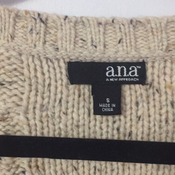 A.N.A Knit Sweater Fall/ Winter - Picture 8 of 12